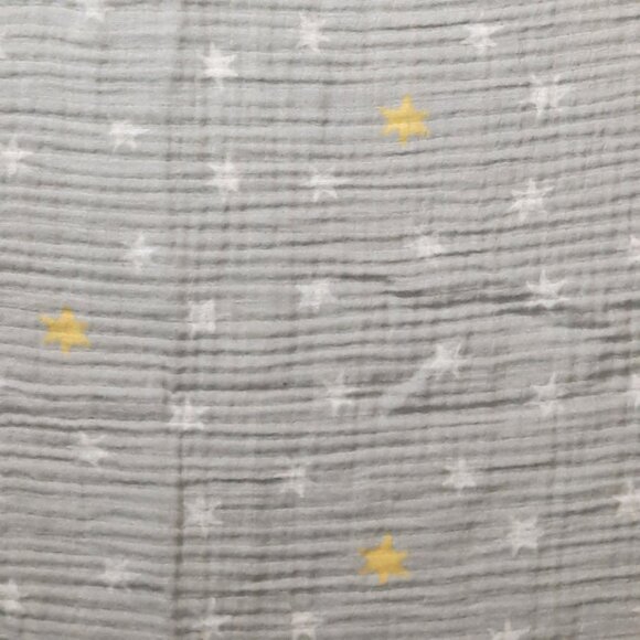 Aden + Anais Stars Gray Muslin Swaddle Wrap Baby Blanket 44" X 43" - Picture 2 of 5
